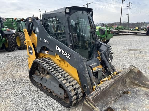 Image of John Deere 317G equipment image 2