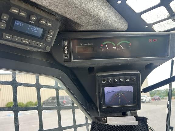 Image of John Deere 317G equipment image 4