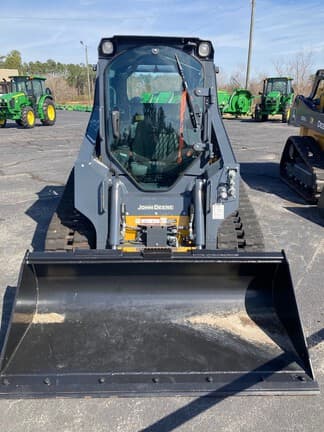 Image of John Deere 317G equipment image 1
