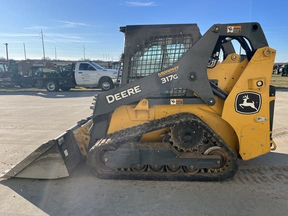 Image of John Deere 317G equipment image 1
