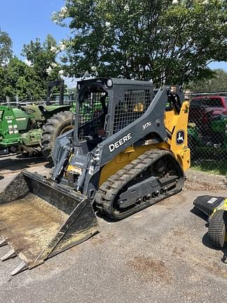 Image of John Deere 317G equipment image 1