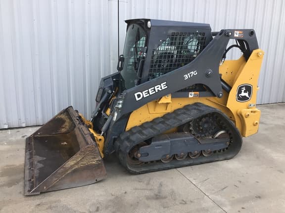 Image of John Deere 317G equipment image 1