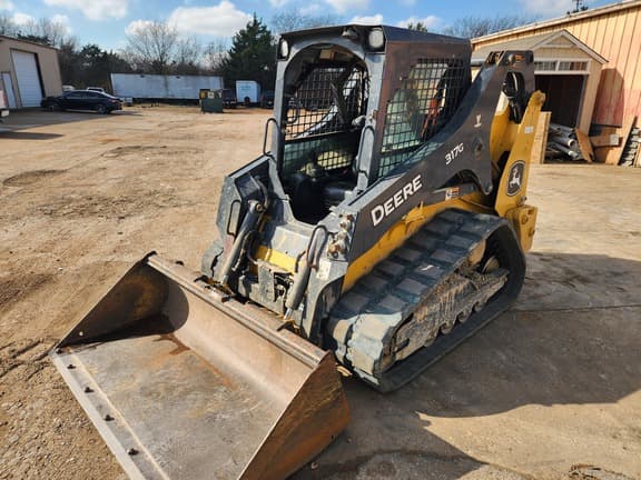 Image of John Deere 317G equipment image 2