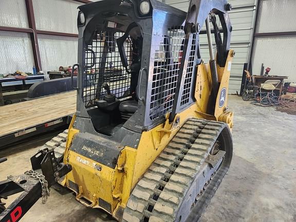 Image of John Deere 317G equipment image 2