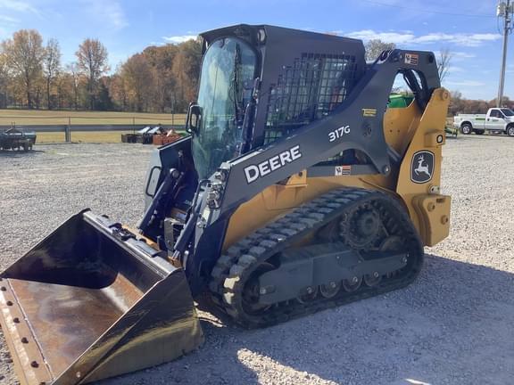 Image of John Deere 317G equipment image 1