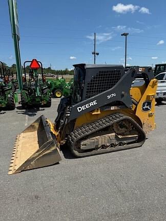 Image of John Deere 317G equipment image 2