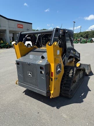 Image of John Deere 317G equipment image 3