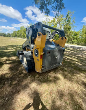 Image of John Deere 317G equipment image 4