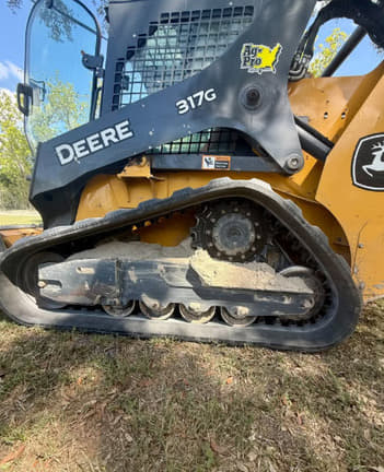 Image of John Deere 317G equipment image 3