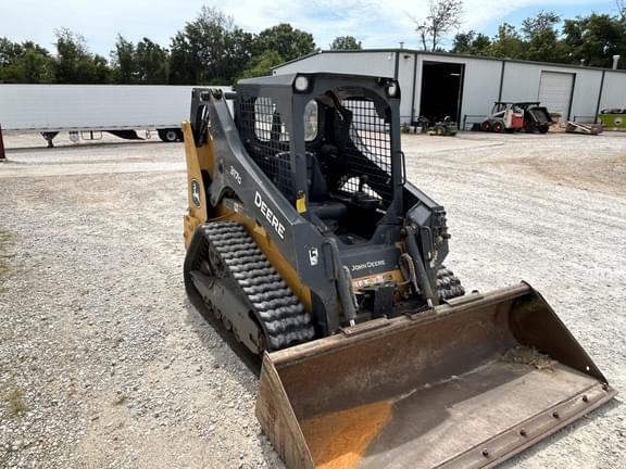 Image of John Deere 317G equipment image 3