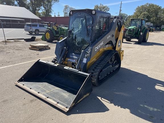 Image of John Deere 317G equipment image 2