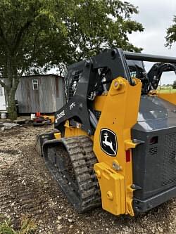 Image of John Deere 317G equipment image 3