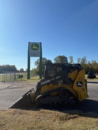 Image of John Deere 317G equipment image 1