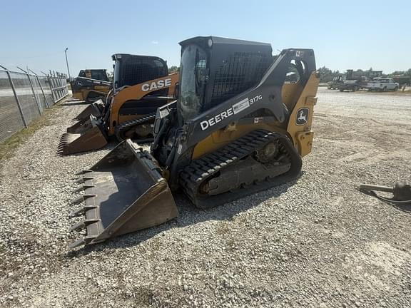 Image of John Deere 317G equipment image 1