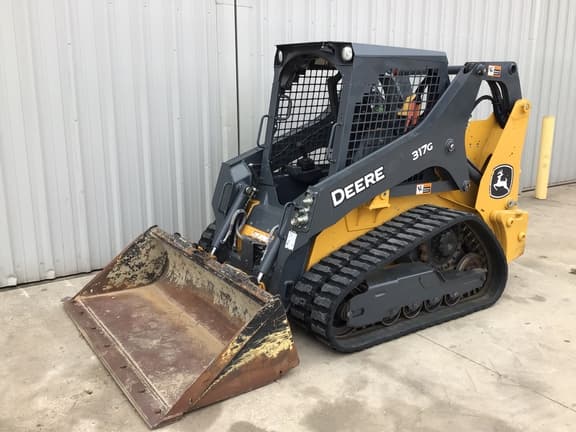 Image of John Deere 317G equipment image 1