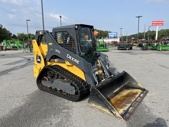 Image of John Deere 317G equipment image 1
