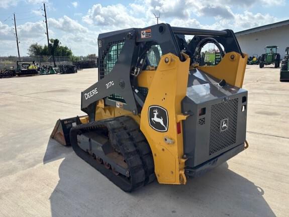 Image of John Deere 317G equipment image 3