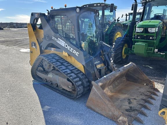 Image of John Deere 317G equipment image 1