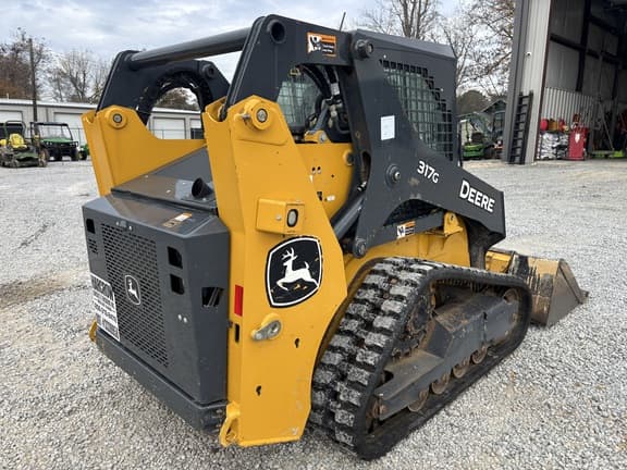 Image of John Deere 317G equipment image 3