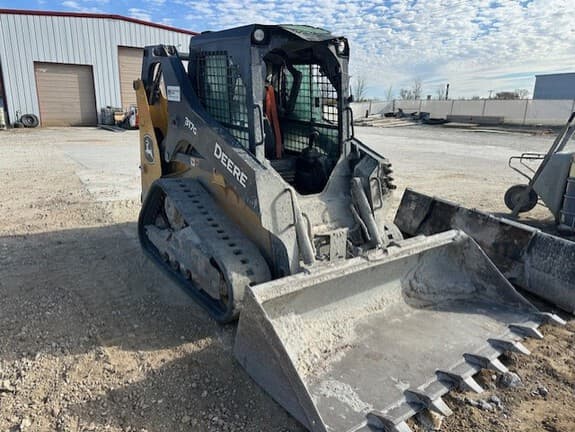 Image of John Deere 317G equipment image 2