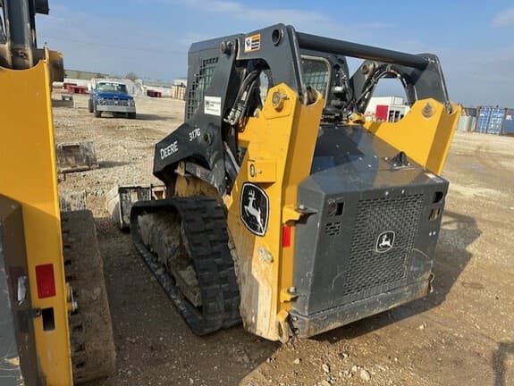 Image of John Deere 317G equipment image 3