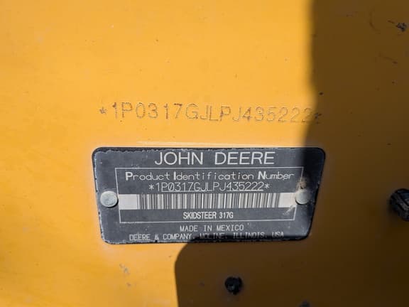 Image of John Deere 317G equipment image 4