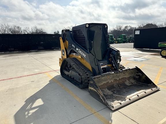 Image of John Deere 317G equipment image 4