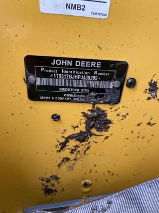 Image of John Deere 317G equipment image 2