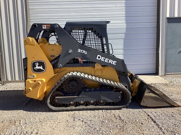 Image of John Deere 317G equipment image 1