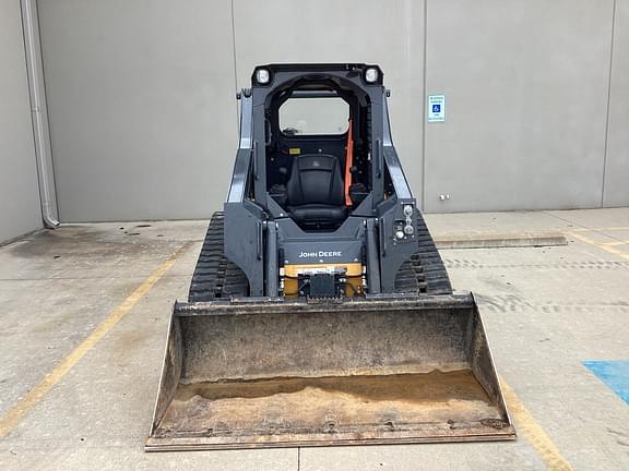 Image of John Deere 317G equipment image 2