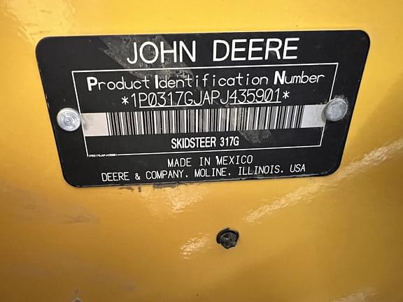 Image of John Deere 317G equipment image 2