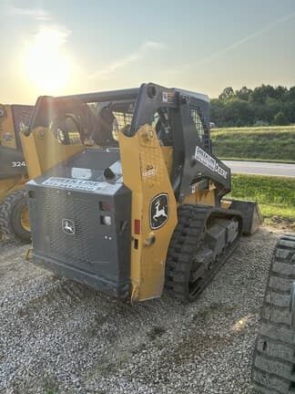 Image of John Deere 317G equipment image 1