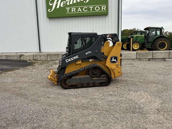 Image of John Deere 317G equipment image 2