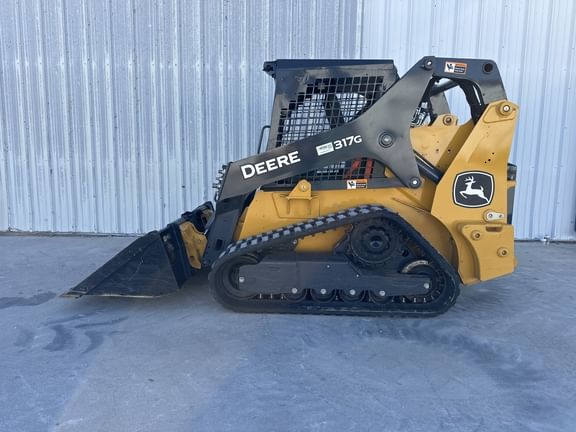 Main image John Deere 317G