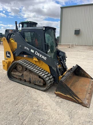 Image of John Deere 317G equipment image 2