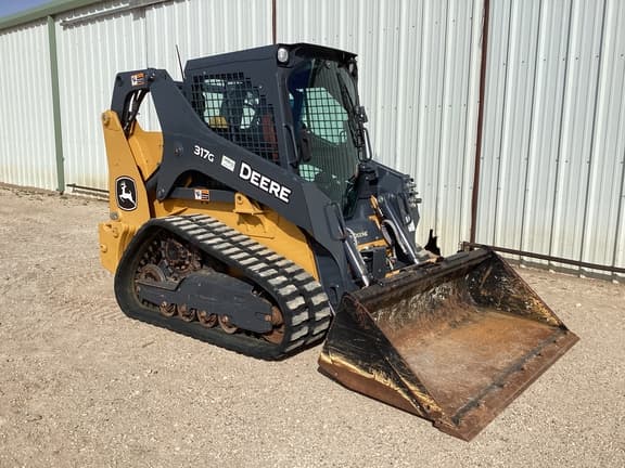 Image of John Deere 317G equipment image 4