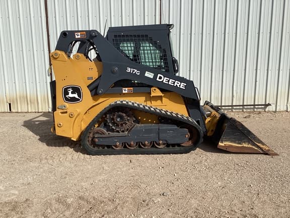 Image of John Deere 317G equipment image 3