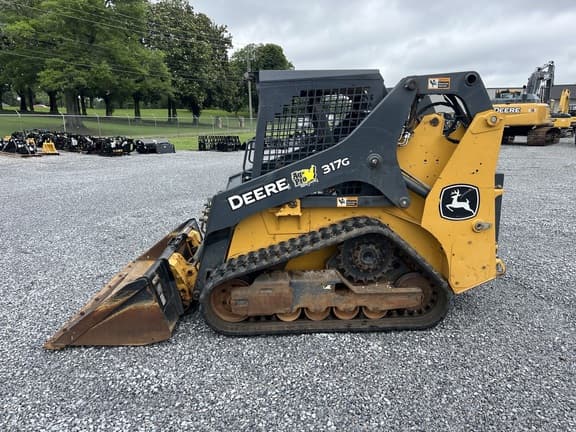 Image of John Deere 317G equipment image 1