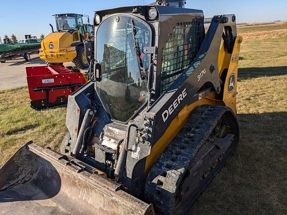 Image of John Deere 317G equipment image 1
