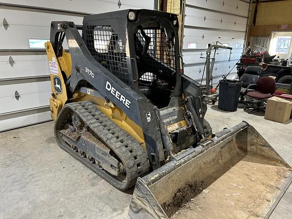 Image of John Deere 317G Primary image