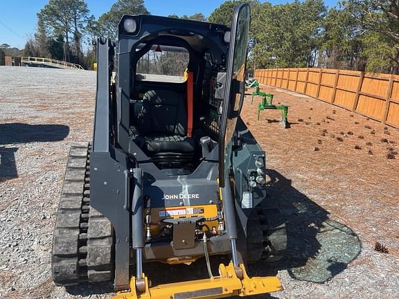 Image of John Deere 317G equipment image 2