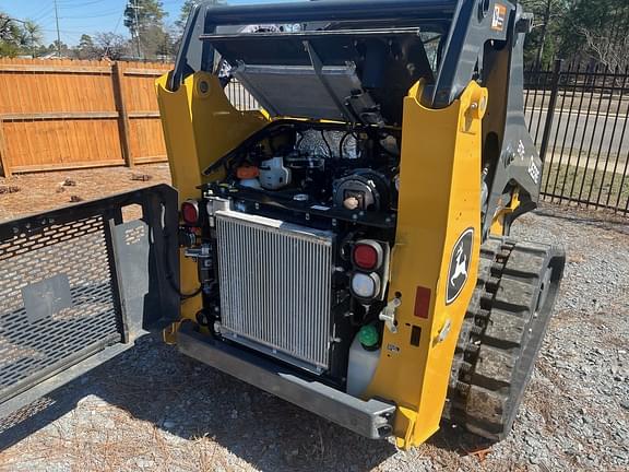 Image of John Deere 317G equipment image 4