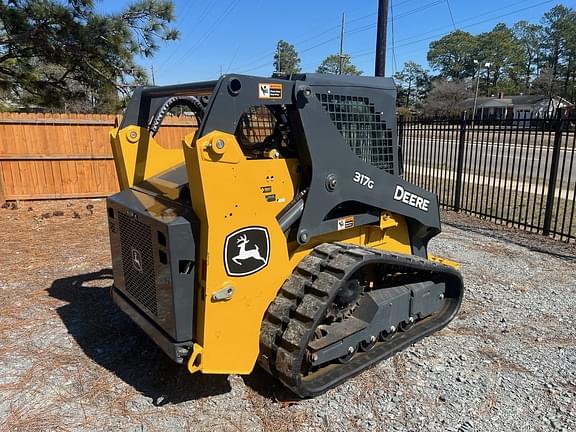 Image of John Deere 317G equipment image 1