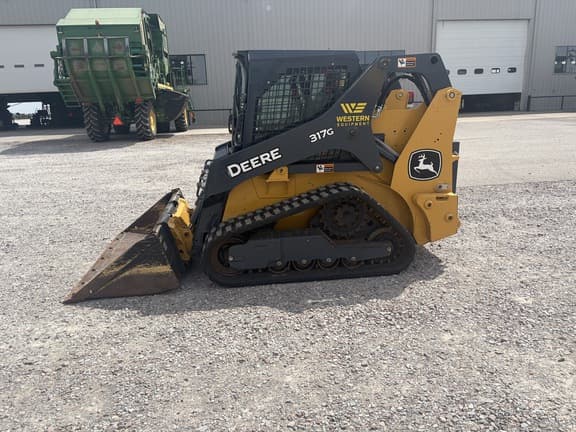 Image of John Deere 317G equipment image 2