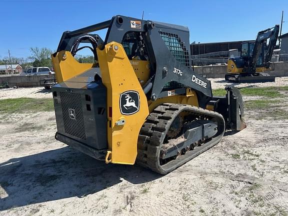 Image of John Deere 317G equipment image 3