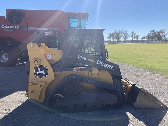 Image of John Deere 317G equipment image 2