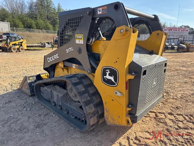 Image of John Deere 317G equipment image 3