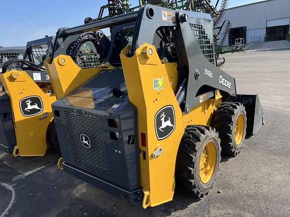 Image of John Deere 318G equipment image 1