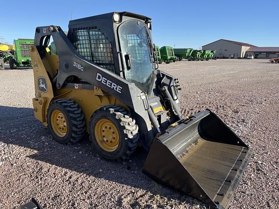 Image of John Deere 318G equipment image 1