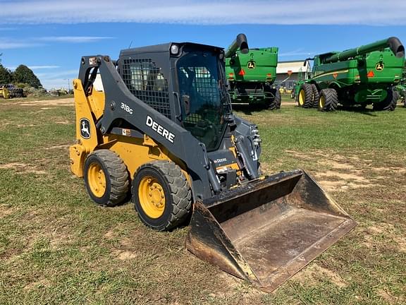 Image of John Deere 318G Primary image